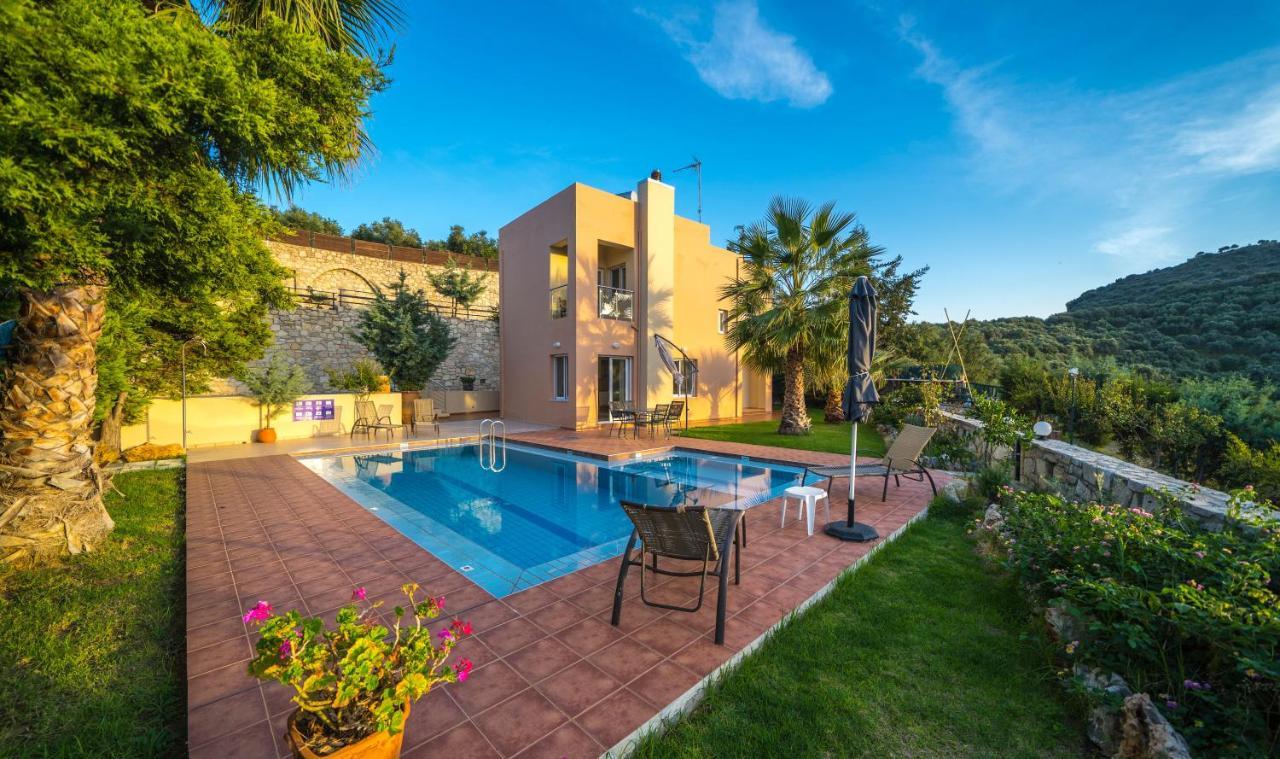 Meliades Villas Agia Marina Extérieur photo