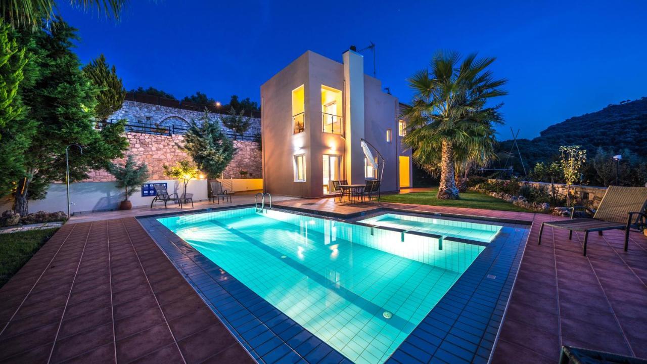 Meliades Villas Agia Marina Extérieur photo