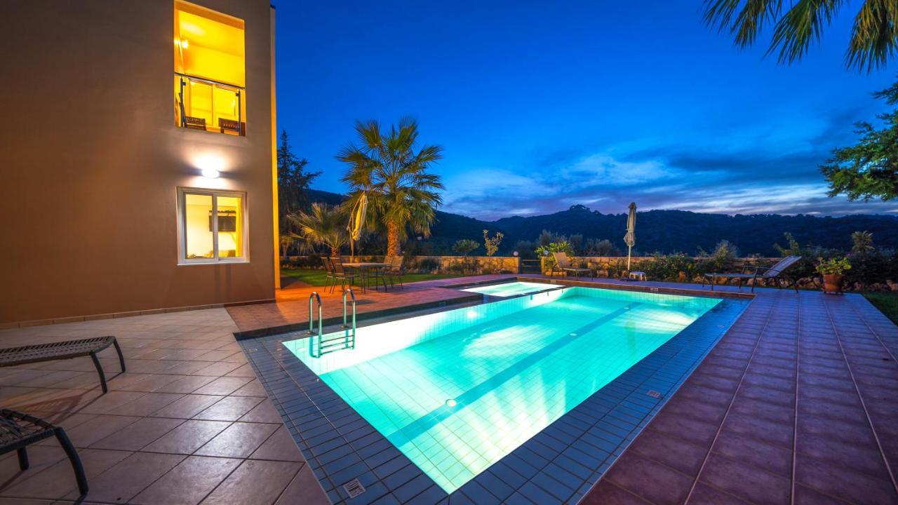 Meliades Villas Agia Marina Extérieur photo