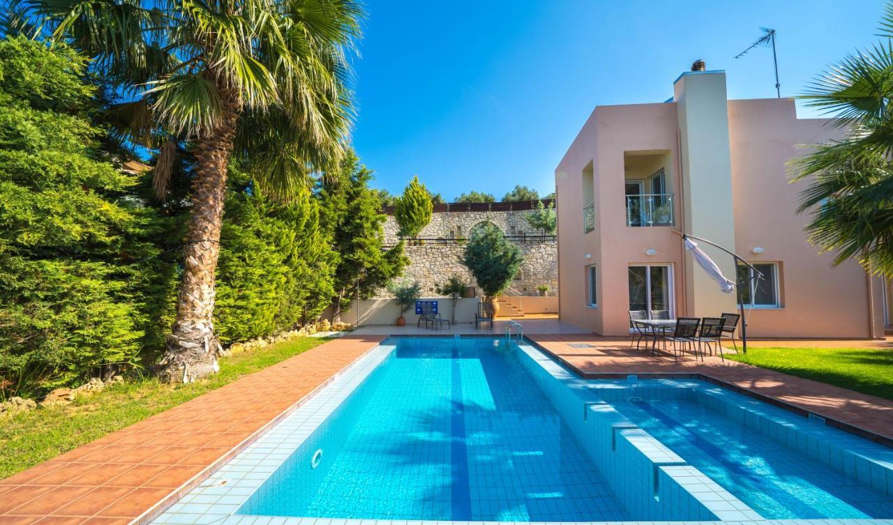 Meliades Villas Agia Marina Extérieur photo
