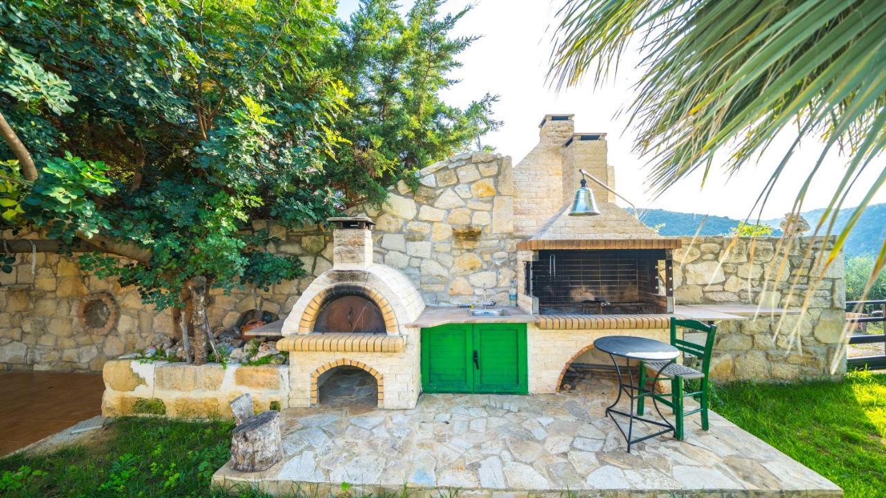 Meliades Villas Agia Marina Extérieur photo