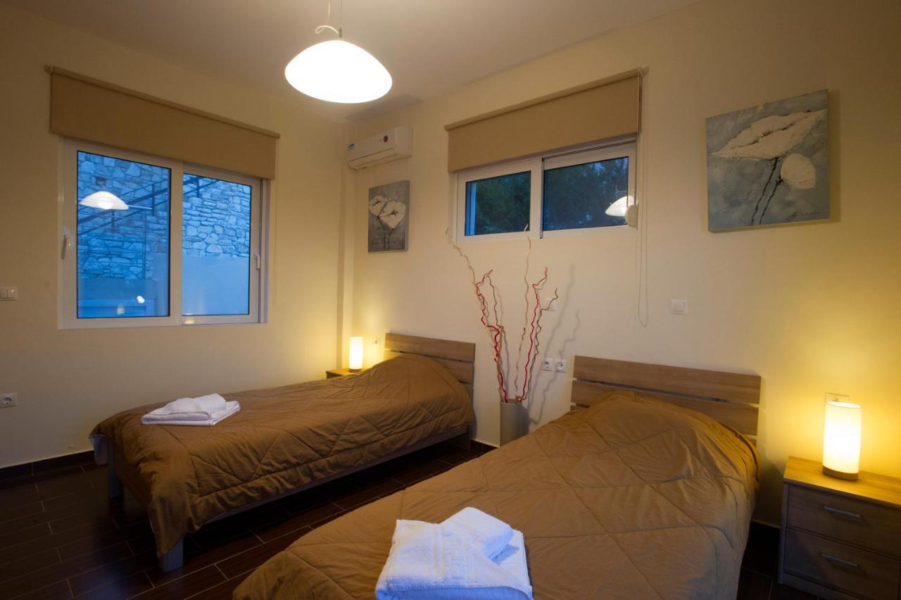 Meliades Villas Agia Marina Extérieur photo